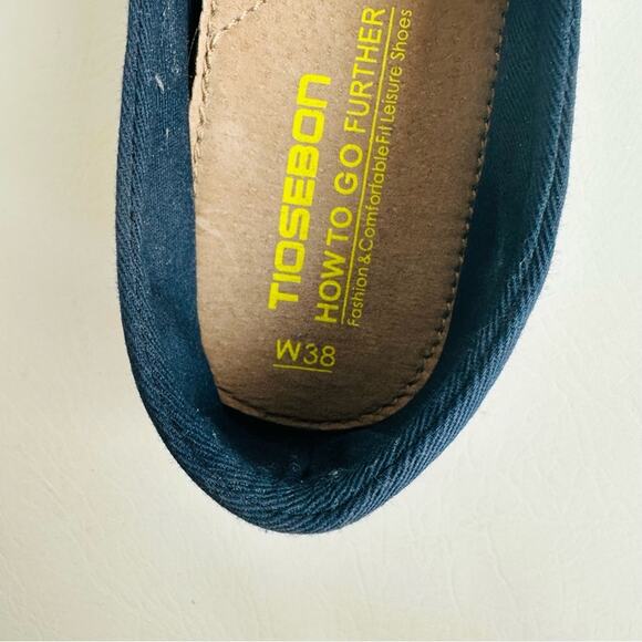 TIOSEBON Womens Casual Canvas Flat Slip On Shoes Patriotic Red White Blue Size 7 - Picture 9 of 11